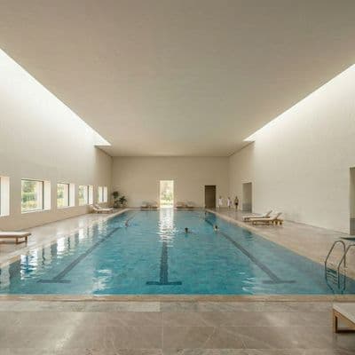 pool2.jpg