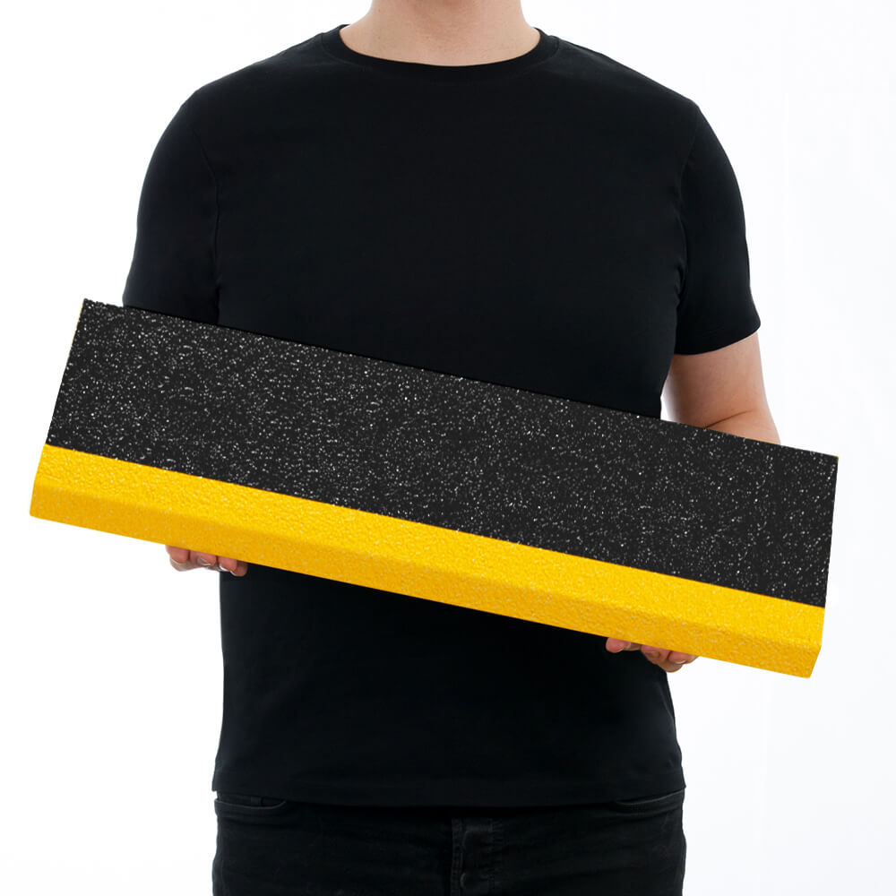 aaub-treppenkantenprofil-industair-r13-gfk-60-x-23-x-3-cm-selbstkl-groessenvergleich.jpg
